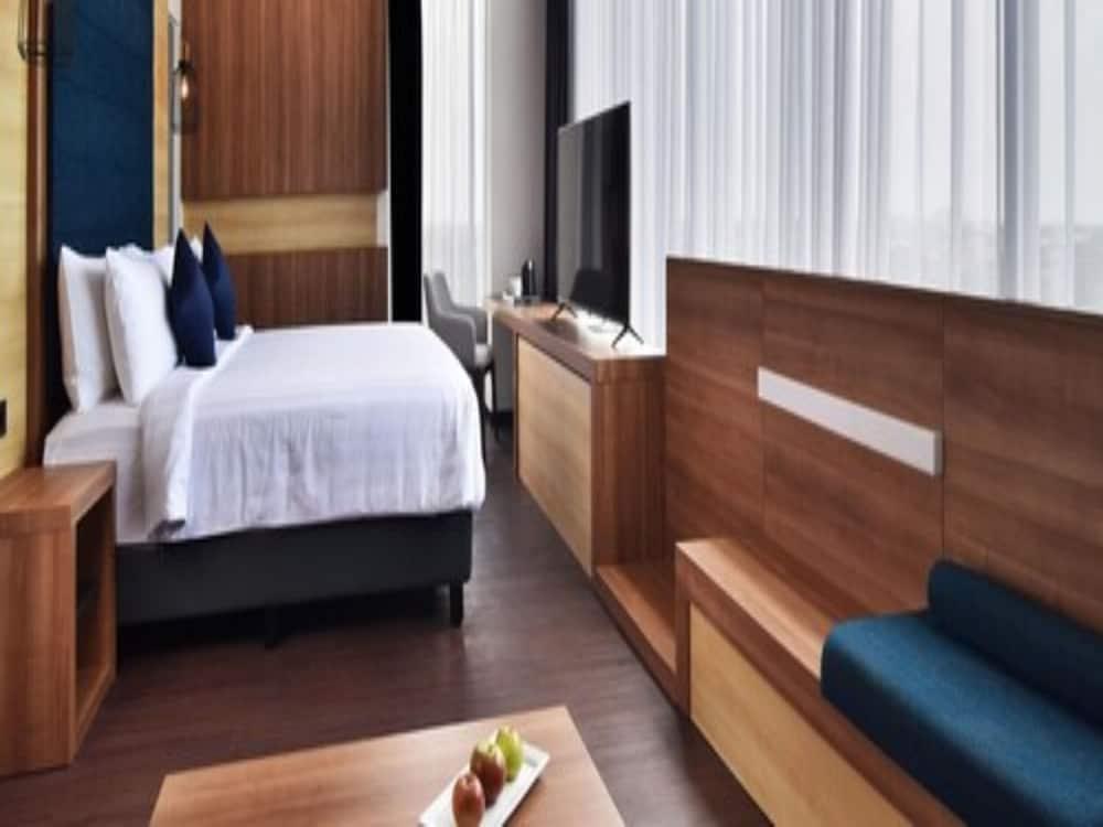 Aston Sidoarjo City Hotel & Conference Center Dış mekan fotoğraf