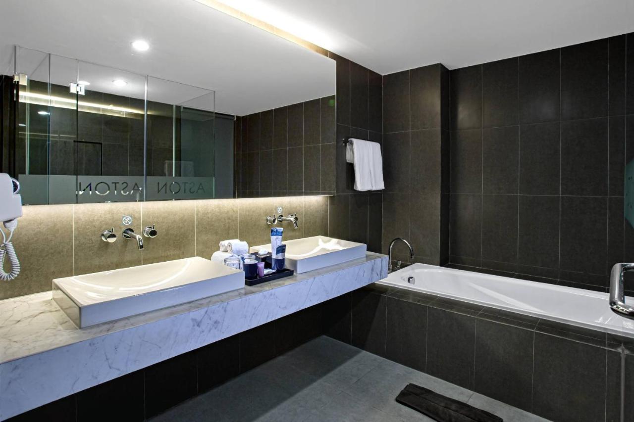 Aston Sidoarjo City Hotel & Conference Center Dış mekan fotoğraf