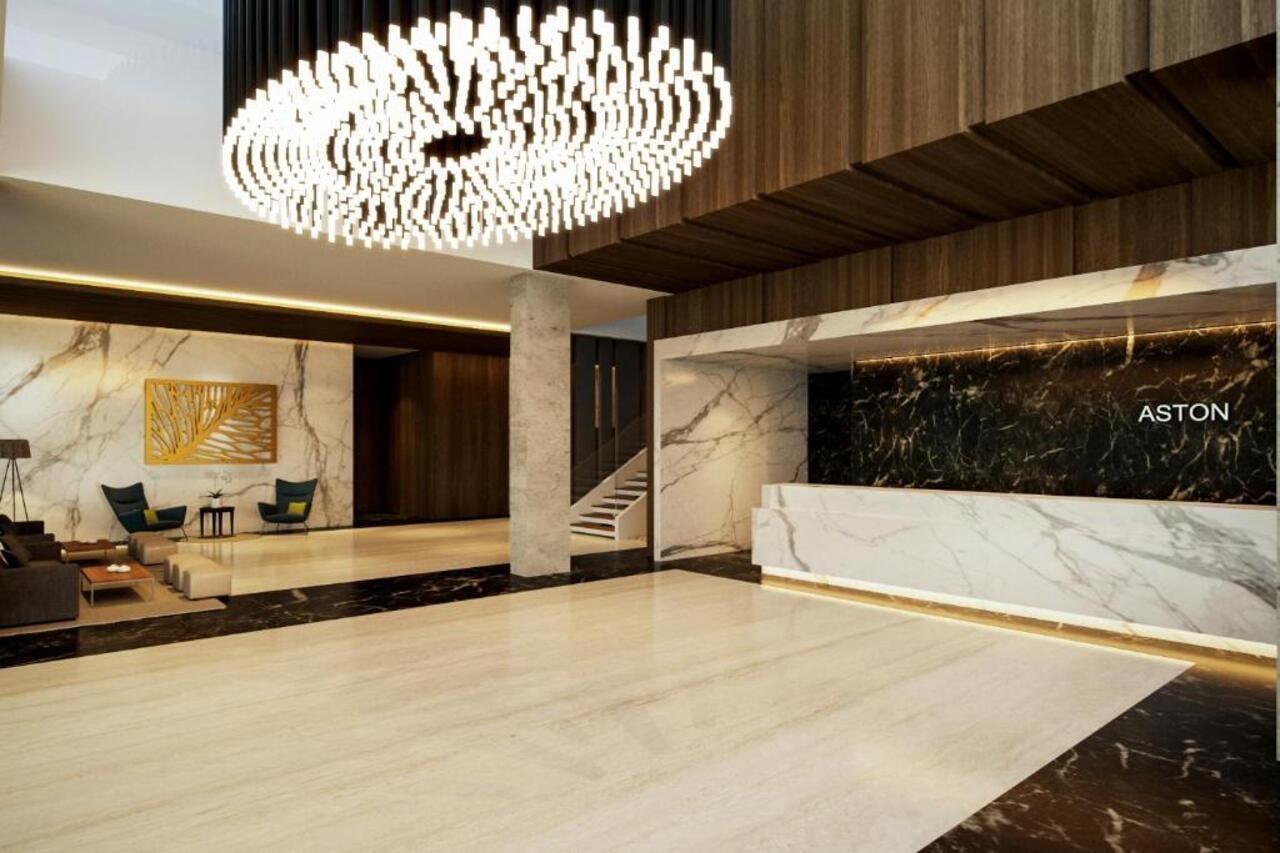 Aston Sidoarjo City Hotel & Conference Center Dış mekan fotoğraf