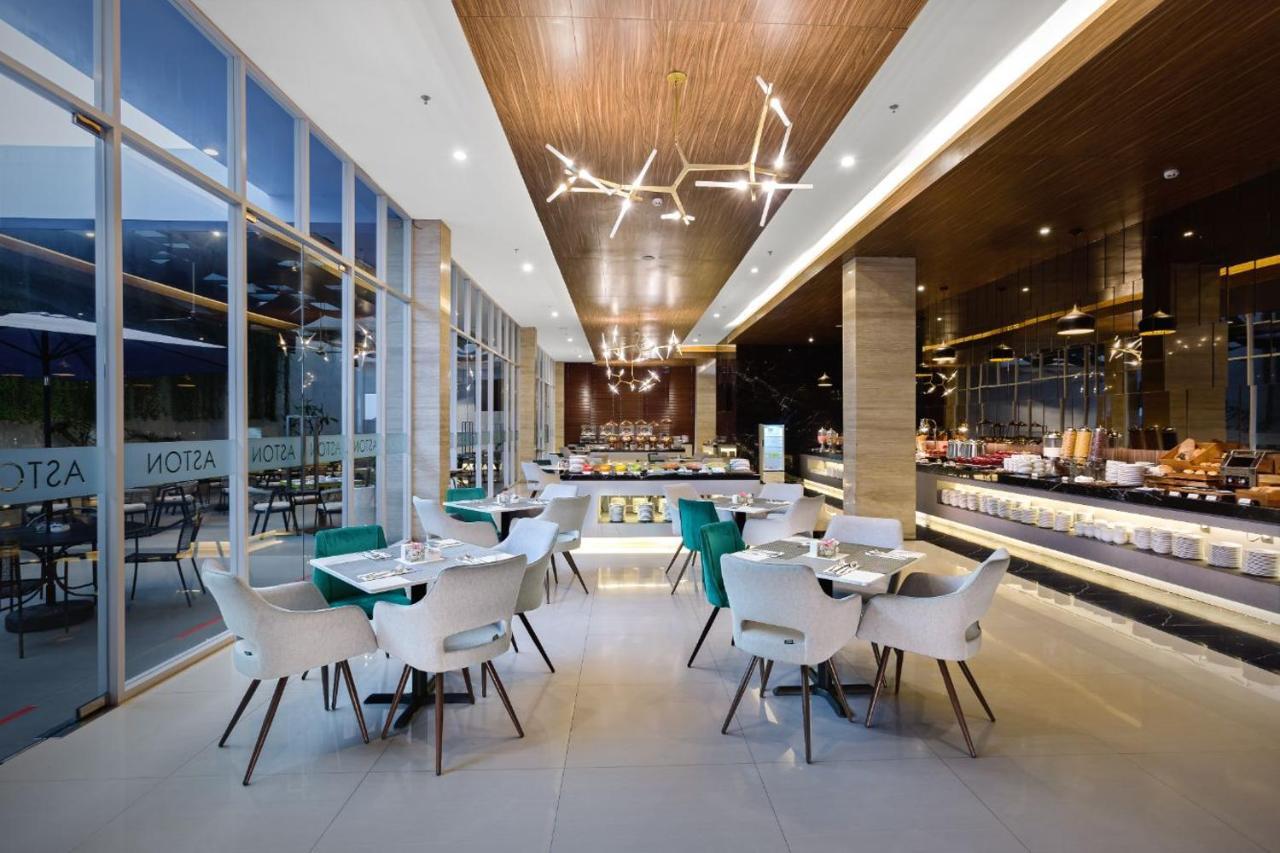 Aston Sidoarjo City Hotel & Conference Center Dış mekan fotoğraf