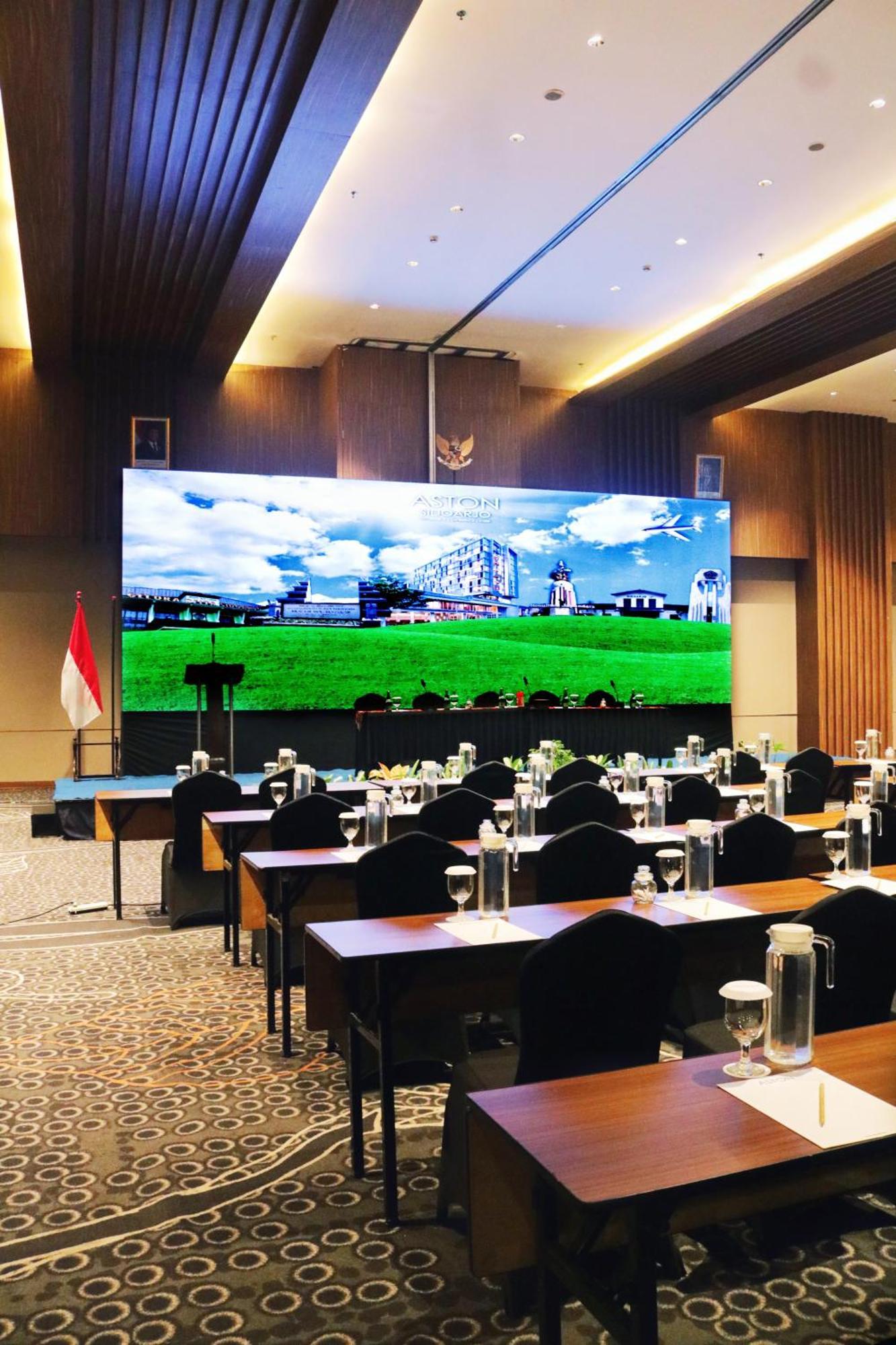 Aston Sidoarjo City Hotel & Conference Center Dış mekan fotoğraf